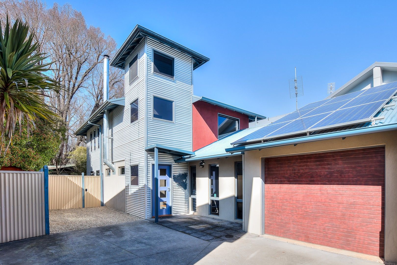 2/6 Butler Court, Bright VIC 3741, Image 0
