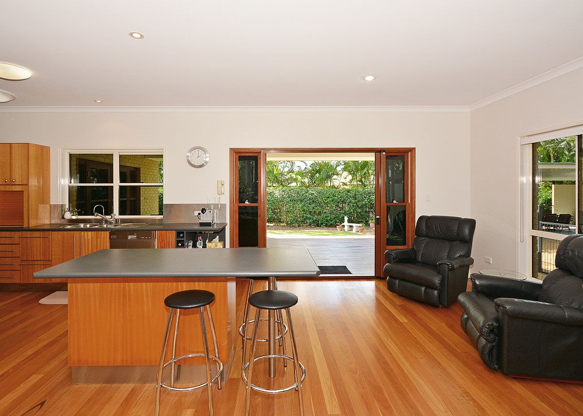 116-120 Vine Forest Drive, Dundowran Beach QLD 4655, Image 2