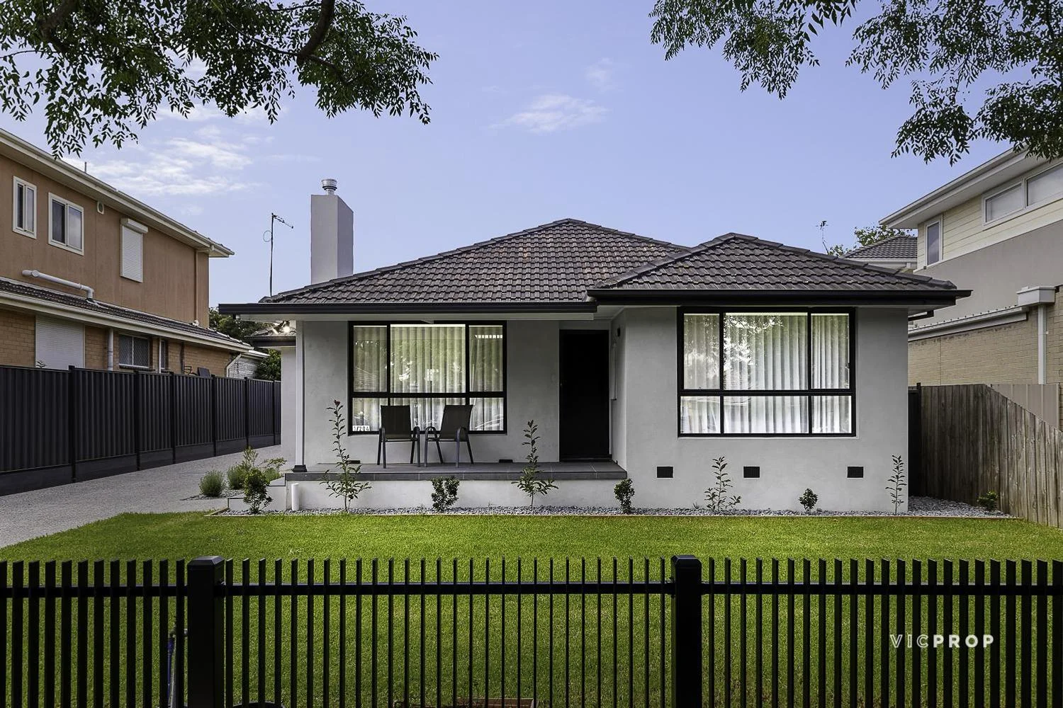 1/204 West Street, Glenroy VIC 3046