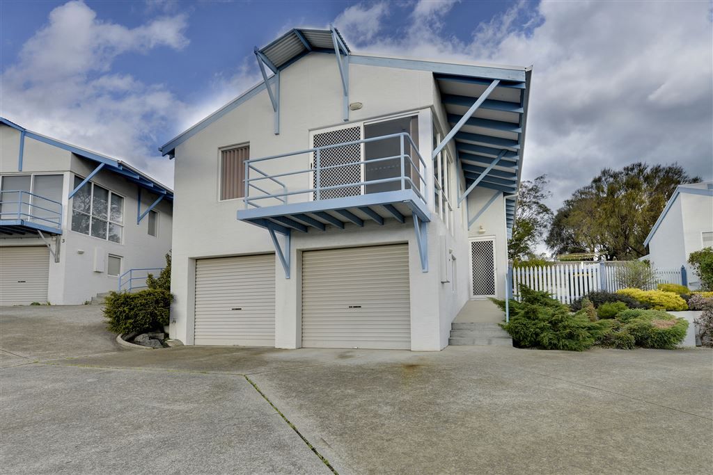 4/3 Cyrus Court, Rose Bay TAS 7015, Image 1