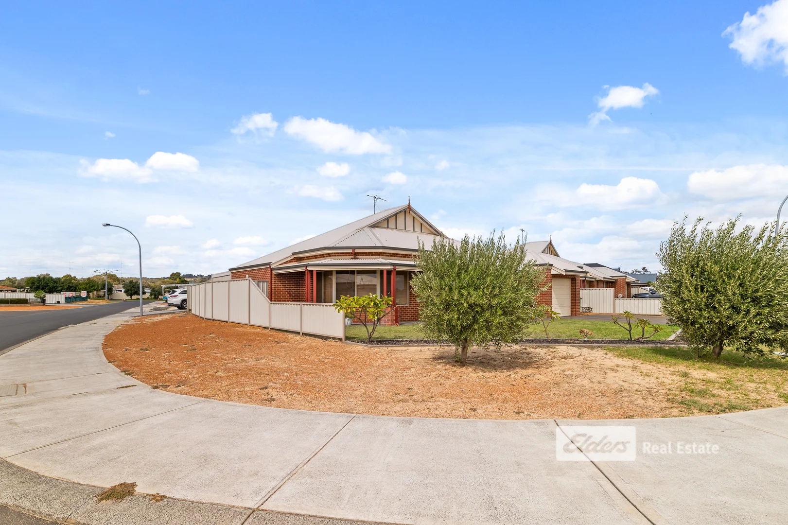 Additional image 2 of 14 Westwind Crescent, Harvey WA 6220