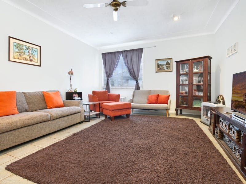 46 Blackman Parade, Unanderra NSW 2526, Image 1