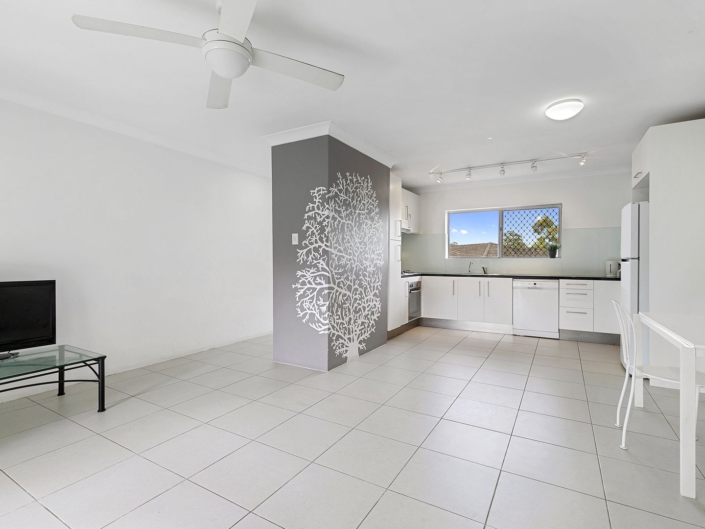 5/4 Raintree Street, Mansfield QLD 4122, Image 1