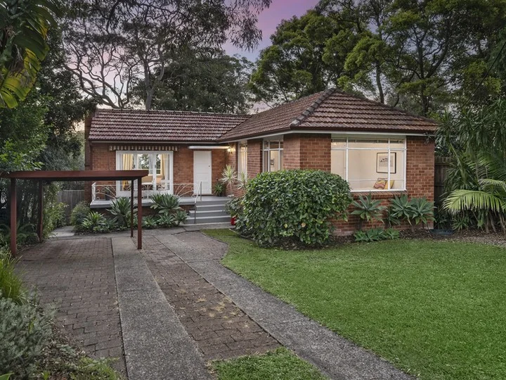 1 Kallaroo Road, Riverview NSW 2066