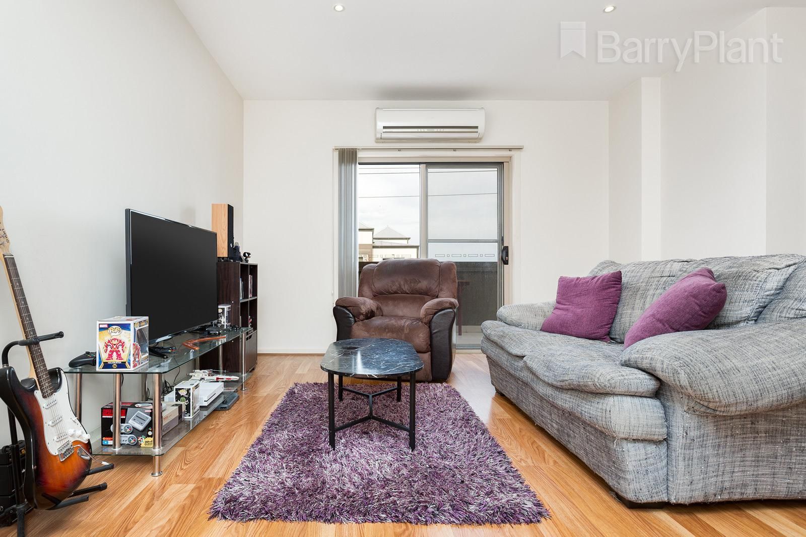 24/2-4 Hutton Street, Dandenong VIC 3175, Image 2