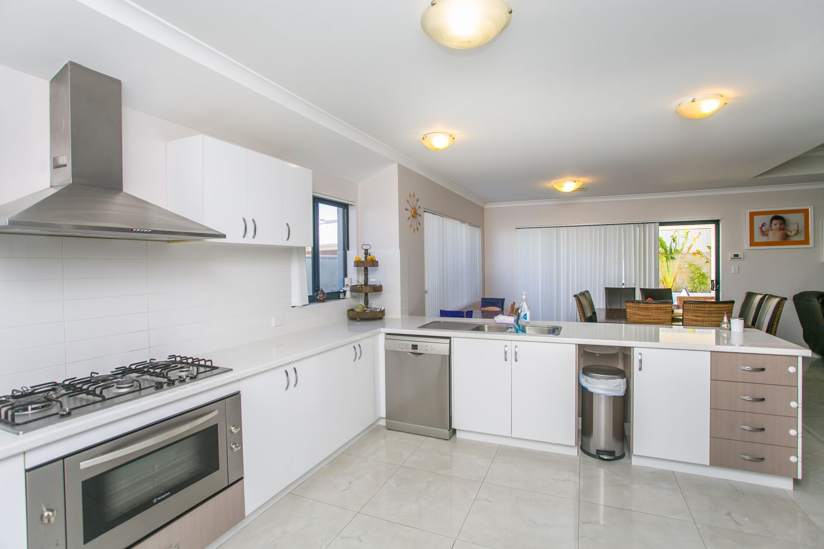 15 Huxleys Trail, Burns Beach WA 6028, Image 1