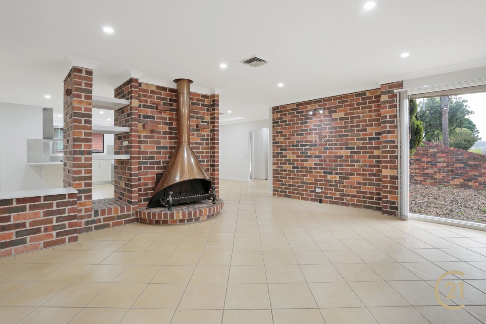 5 bedrooms House in 184 Oxford Road INGLEBURN NSW, 2565