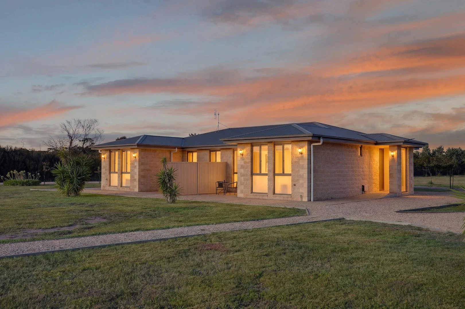 Additional image 37 of 27 Gravelly Point Road, Raymond Island VIC 3880