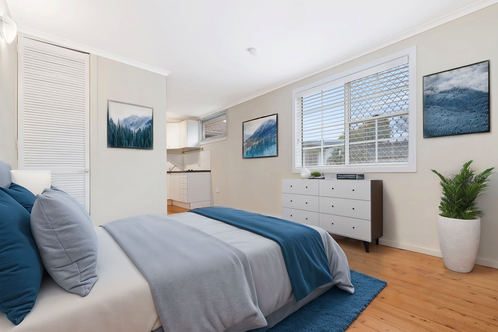 1 bedrooms Apartment / Unit / Flat in Studio/12 Balmoral Street WAITARA NSW, 2077