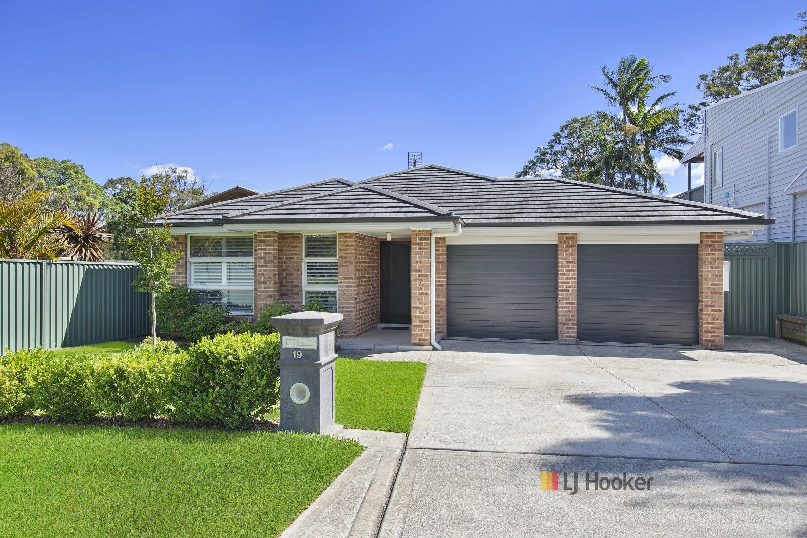 19 Wadalba Avenue, Lake Haven NSW 2263, Image 2