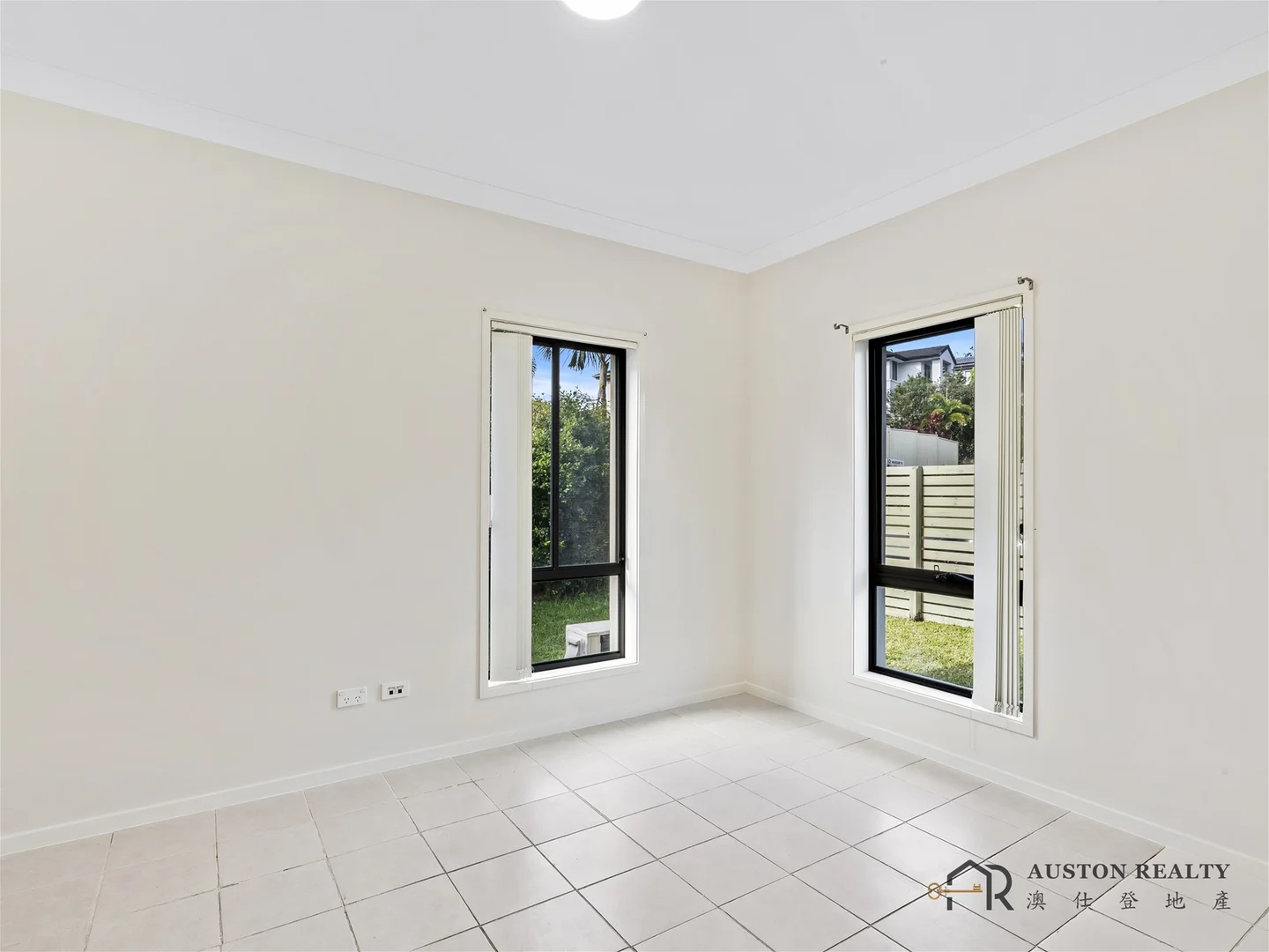 Additional image 10 of 16 LOCKWOOD PLACE, Molendinar QLD 4214