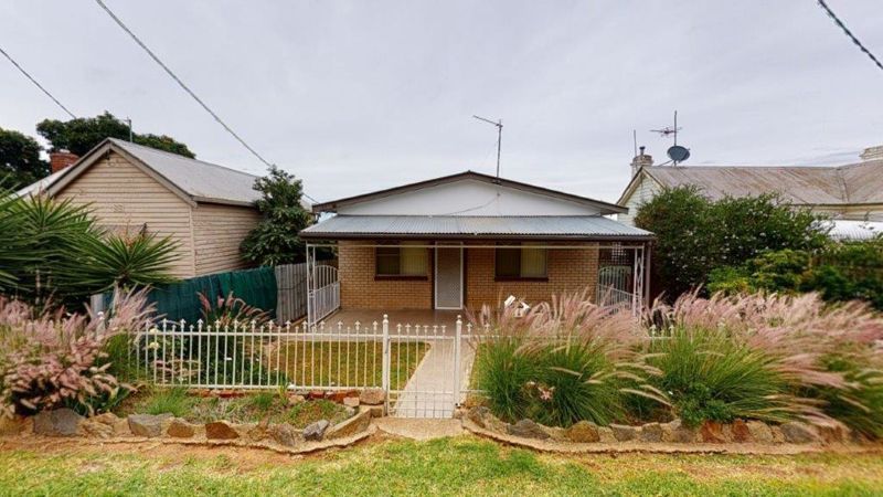 3 bedrooms House in 34 Marquis St JUNEE NSW, 2663
