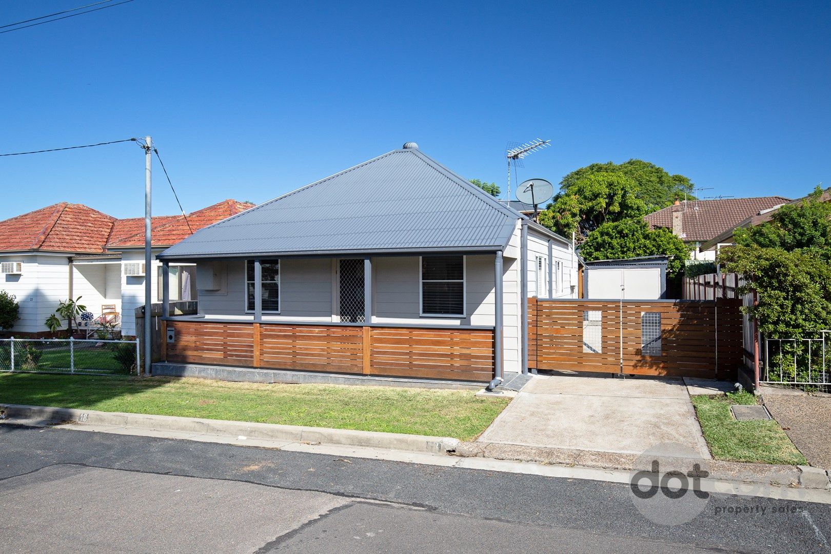 18 Smart Street, Waratah NSW 2298, Image 0