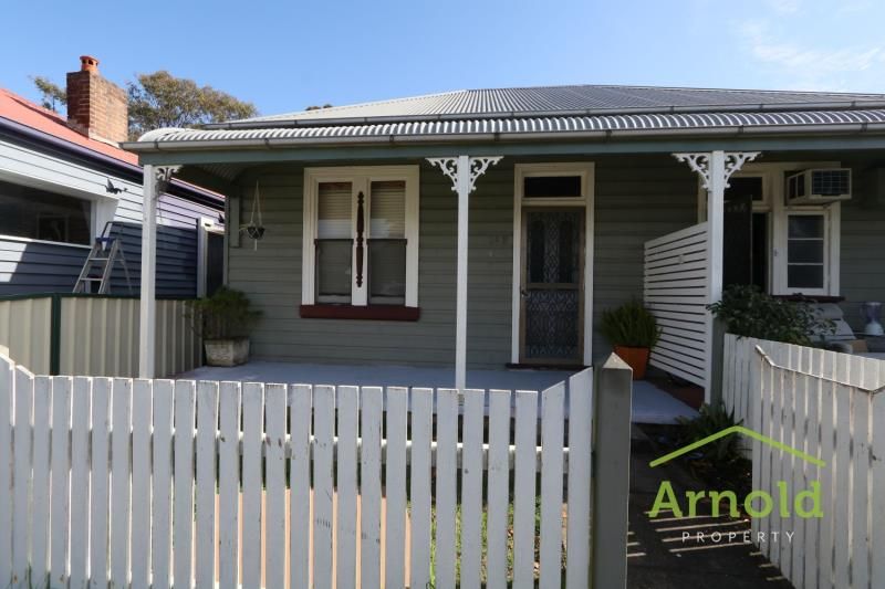 2 bedrooms Apartment / Unit / Flat in 34b Havelock Street MAYFIELD NSW, 2304