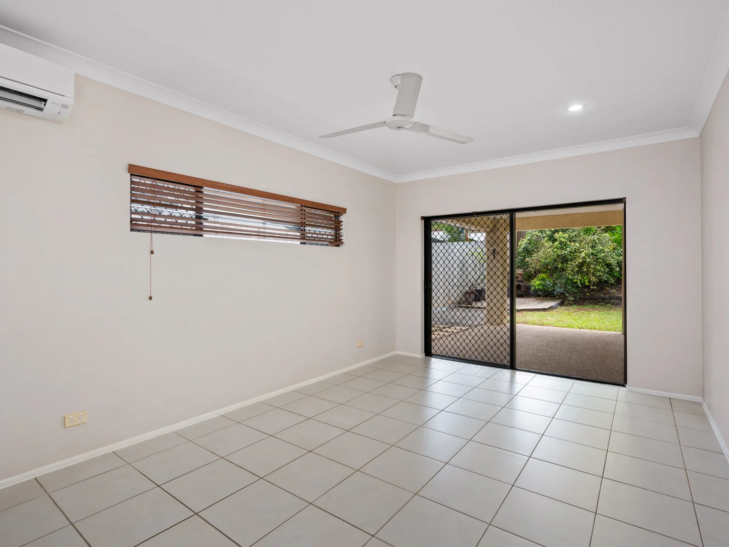 Additional image 5 of 9 Palmetto Street, Palm Cove QLD 4879