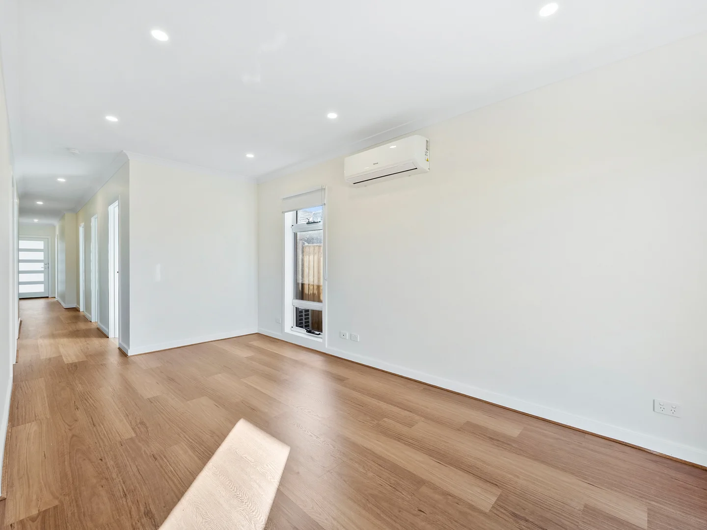 Additional image 5 of 60 Generation Crst, Mambourin VIC 3024