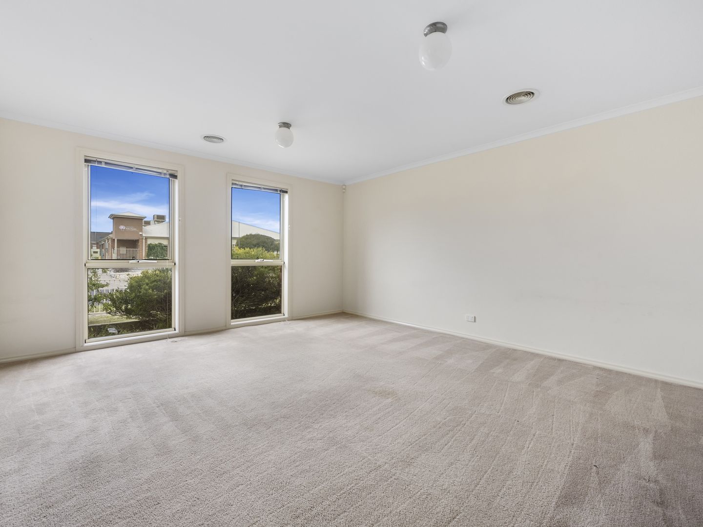 1/68 Allenby Road, Hillside VIC 3037, Image 1