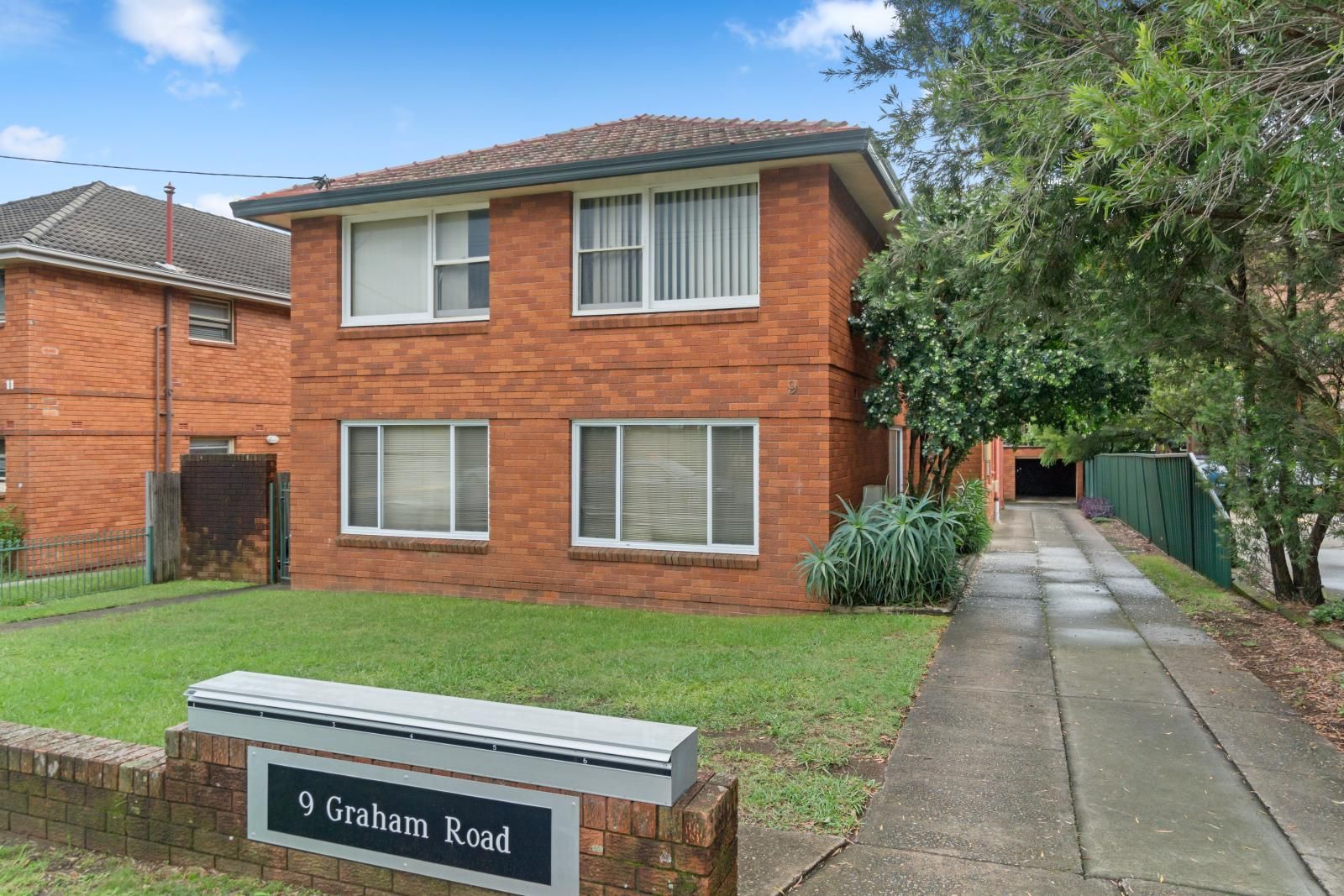 3/9 Graham Road, Narwee NSW 2209, Image 0