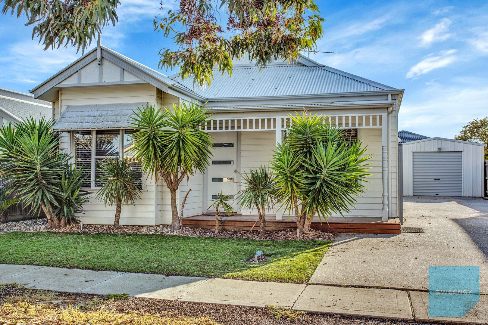 15 Beacon Avenue, Point Cook VIC 3030, Image 0