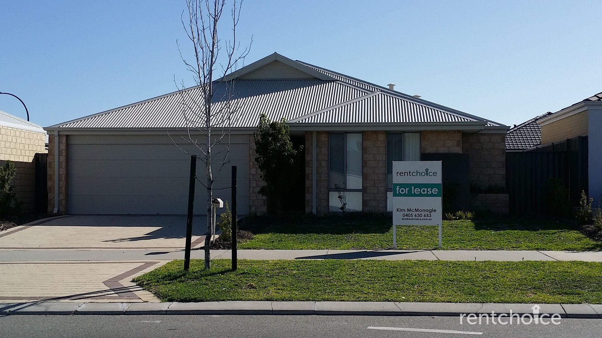 4 bedrooms House in 5 Verbana Drive AVELEY WA, 6069