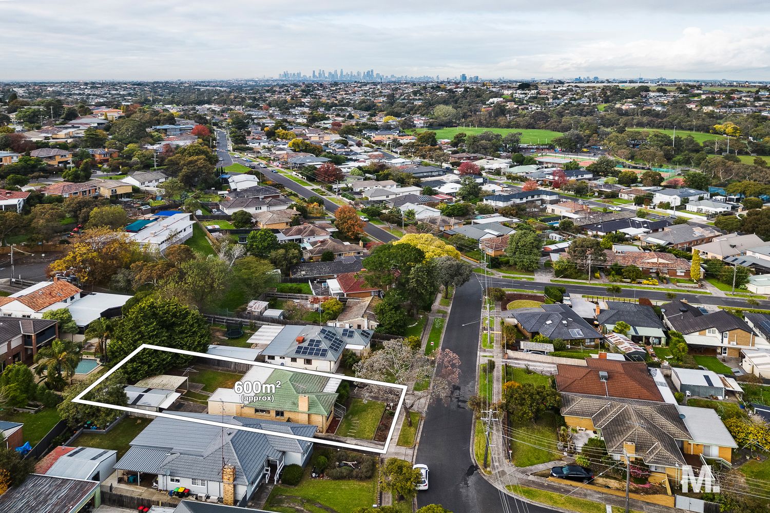 8 Kerr Avenue, Oak Park VIC 3046, Image 0