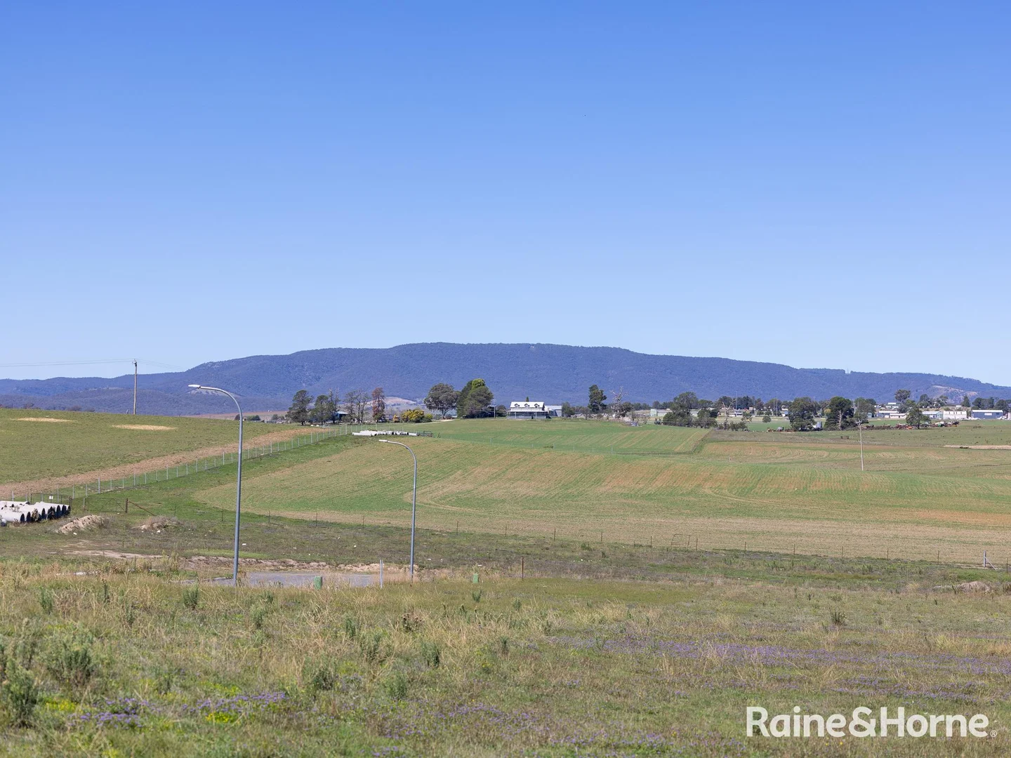 Additional image 6 of 221 Lawrence Drive, Kelso NSW 2795