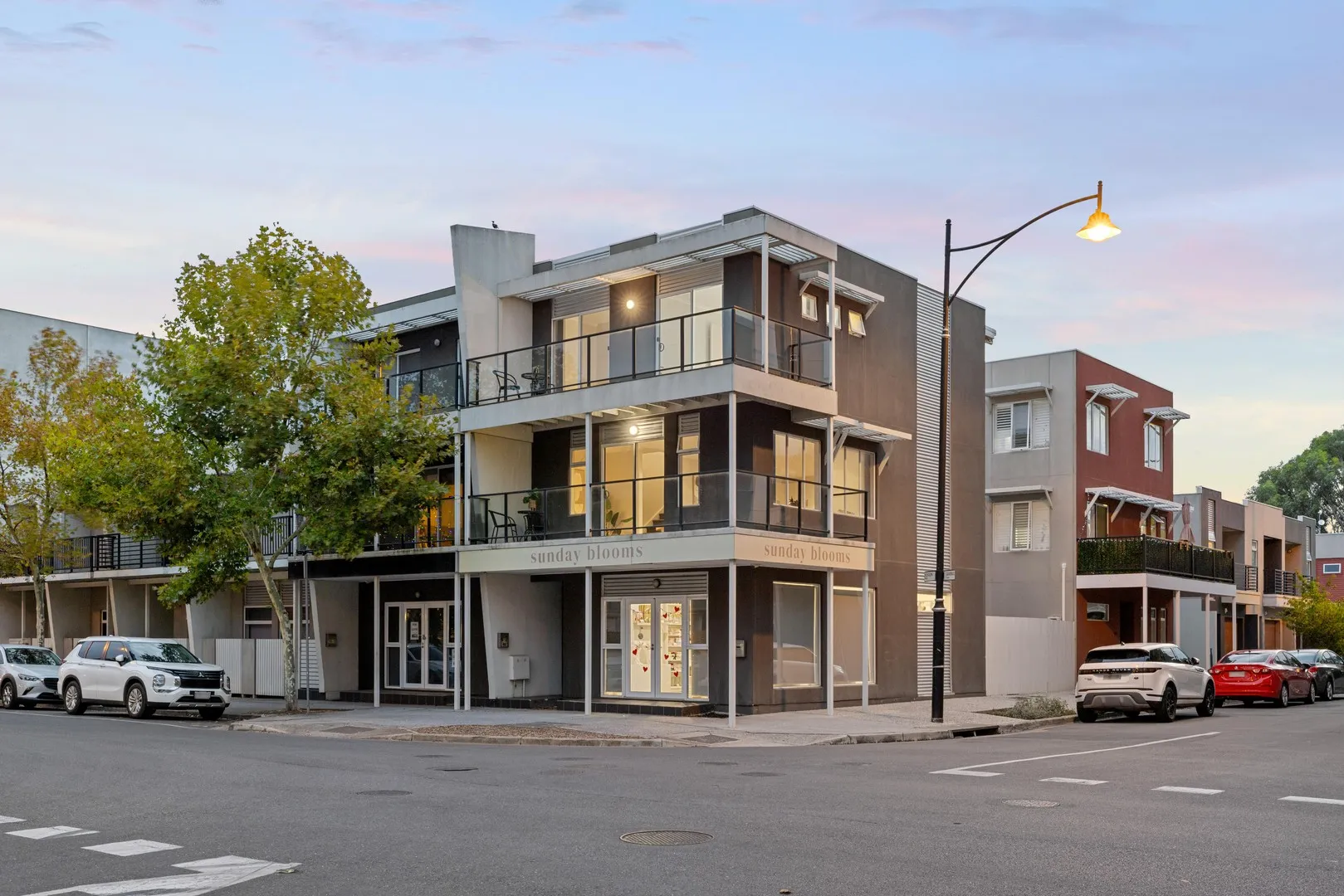 Contemporary Apartment Living in the Heart of Mawson Lakes