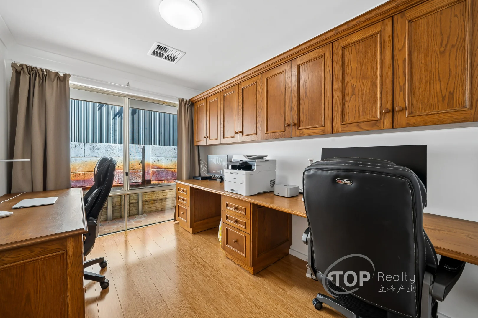 Additional image 24 of 34 Sinclair Crescent, Winthrop WA 6150