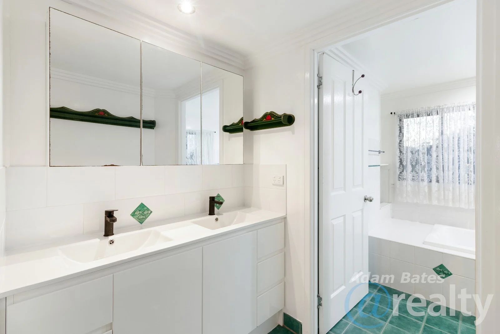 Additional image 15 of 40 Lenthall Street, Aldershot QLD 4650