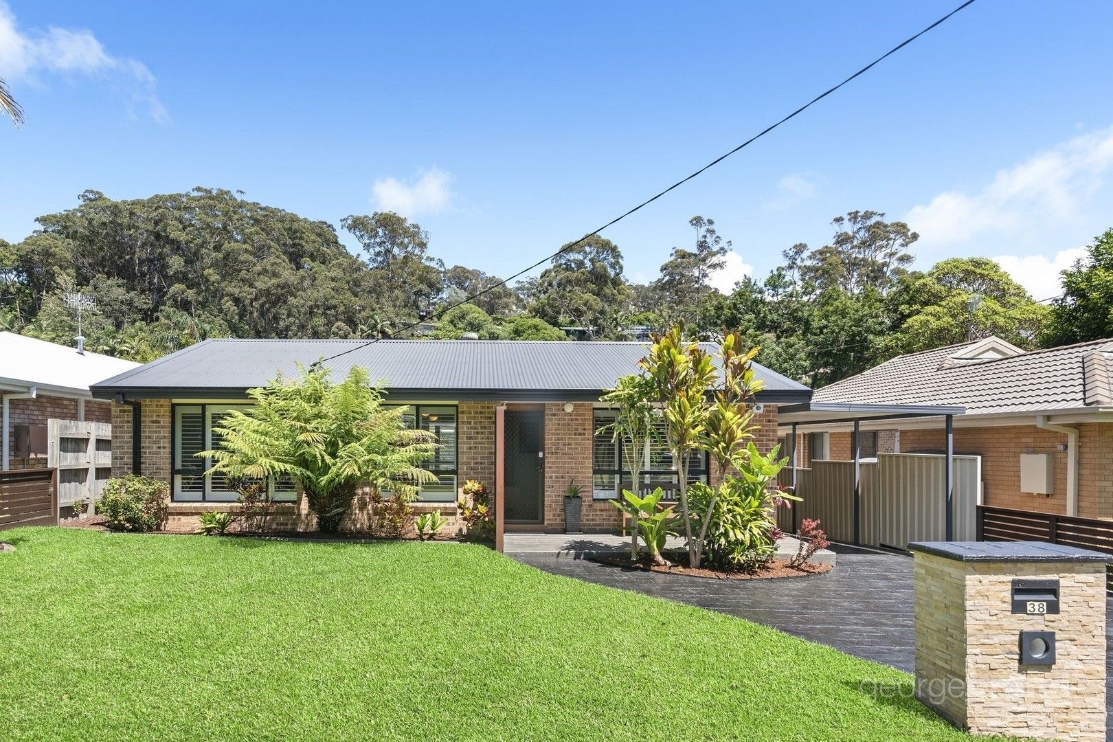 4 bedrooms House in 38 Ashley Avenue TERRIGAL NSW, 2260