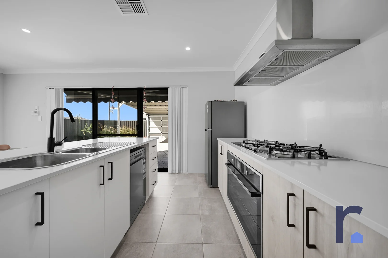 Additional image 11 of 359 Woollcott Avenue, Brabham WA 6055