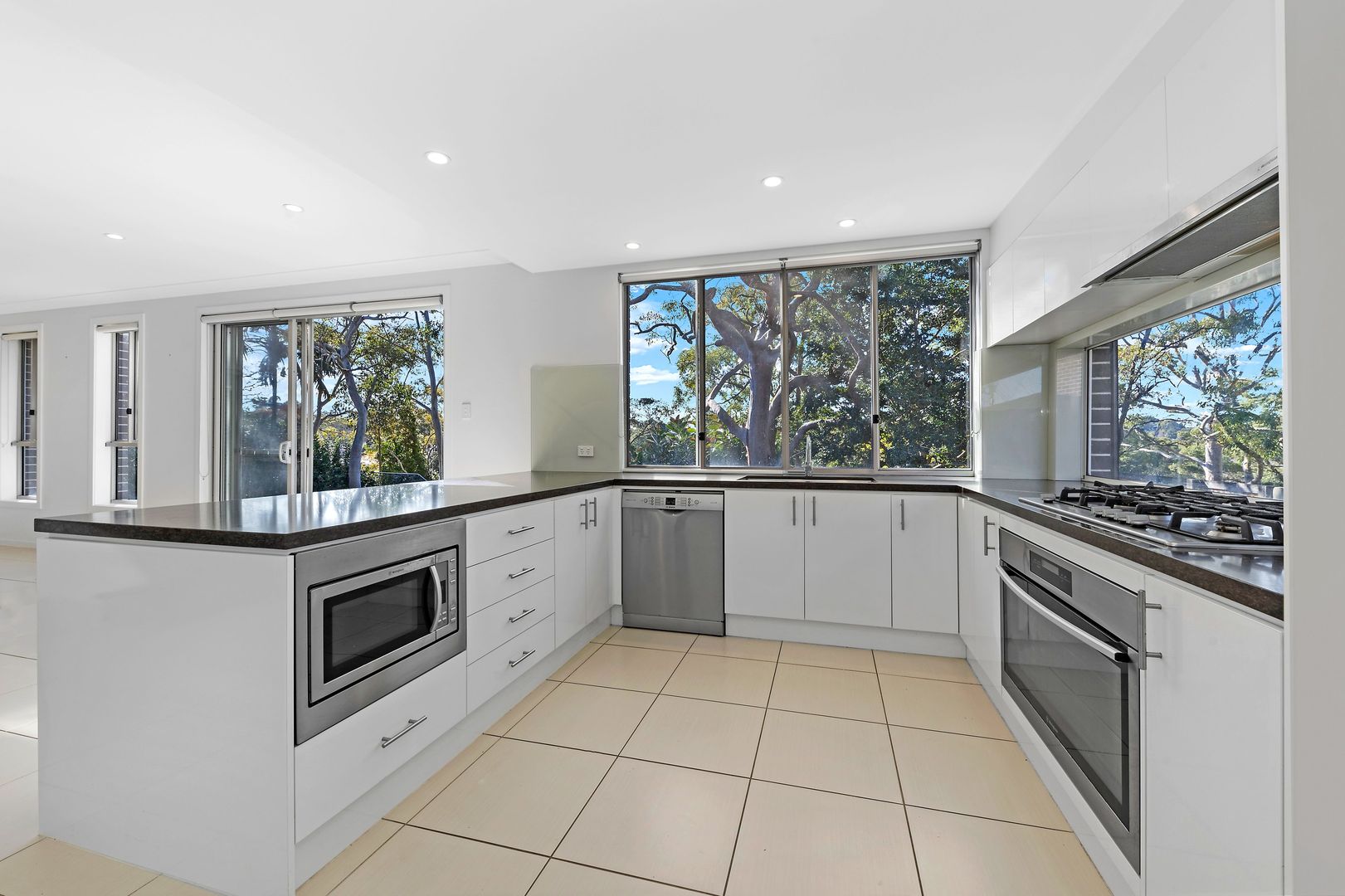 East Lindfield NSW 2070 - 4 beds house for Rent, $1550 per week ...