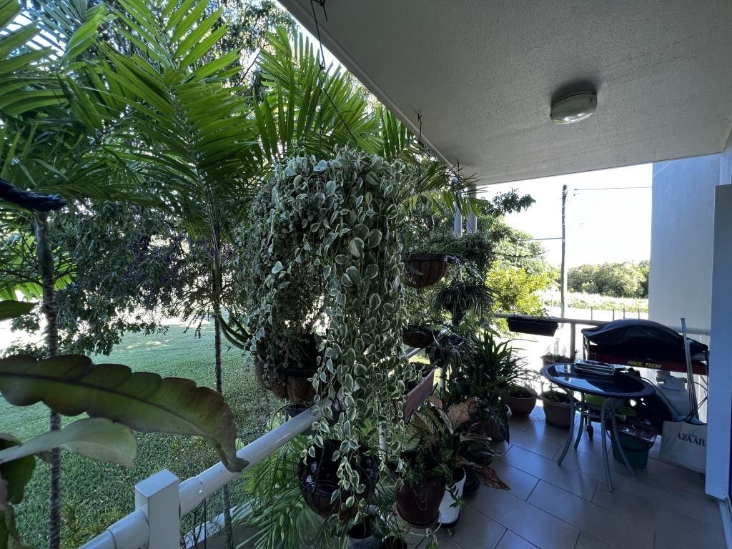 1/108 The Esplanade, Belgian Gardens QLD 4810 Domain