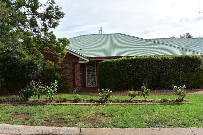 Picture of 1/2-4 Christina Close, PARKES NSW 2870