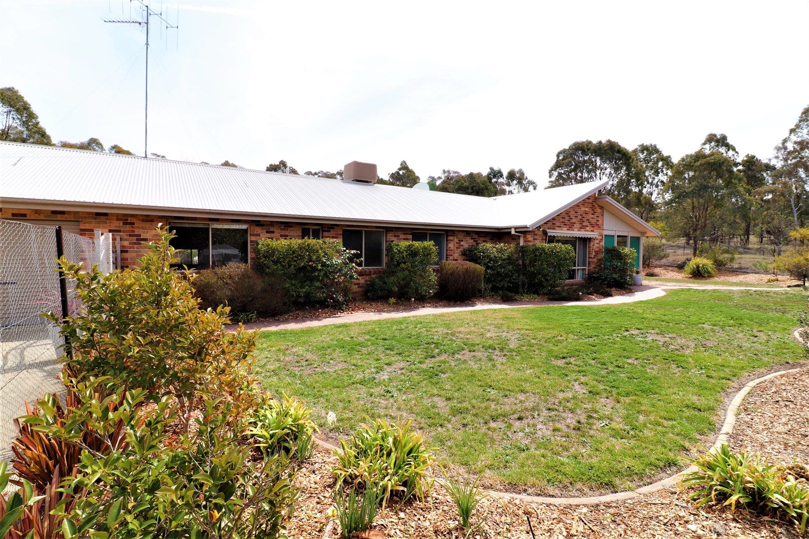 111 Weeroona Drive, Wamboin NSW 2620, Image 0