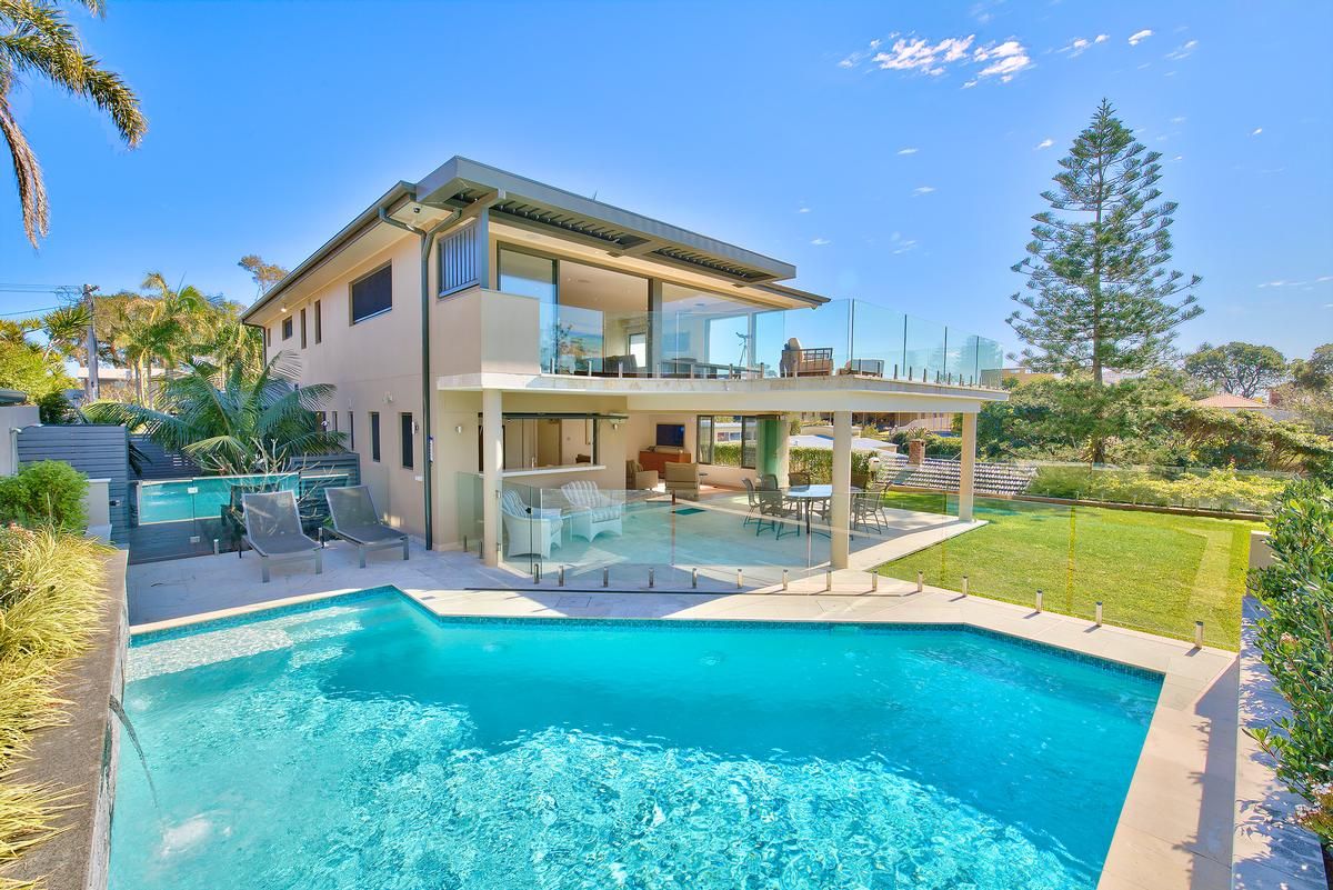 2 Rolls Avenue, Toowoon Bay NSW 2261, Image 1