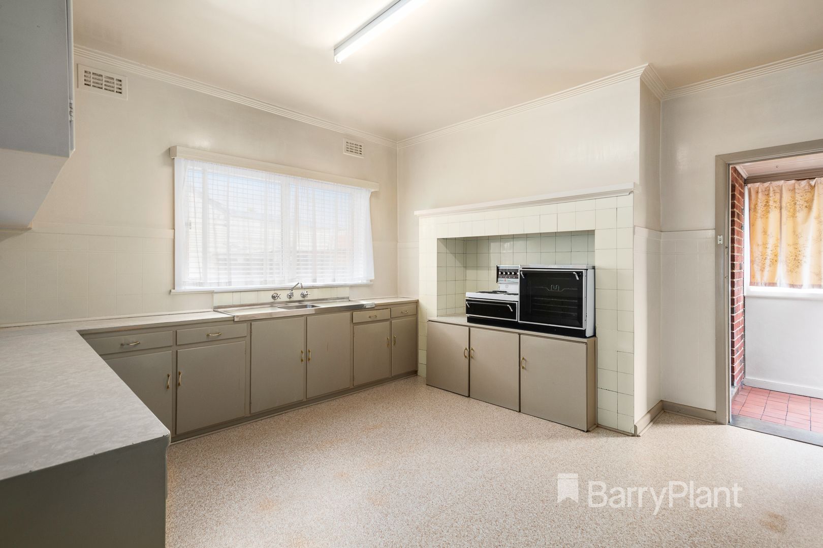 26 Marjorie Street, Preston VIC 3072, Image 2