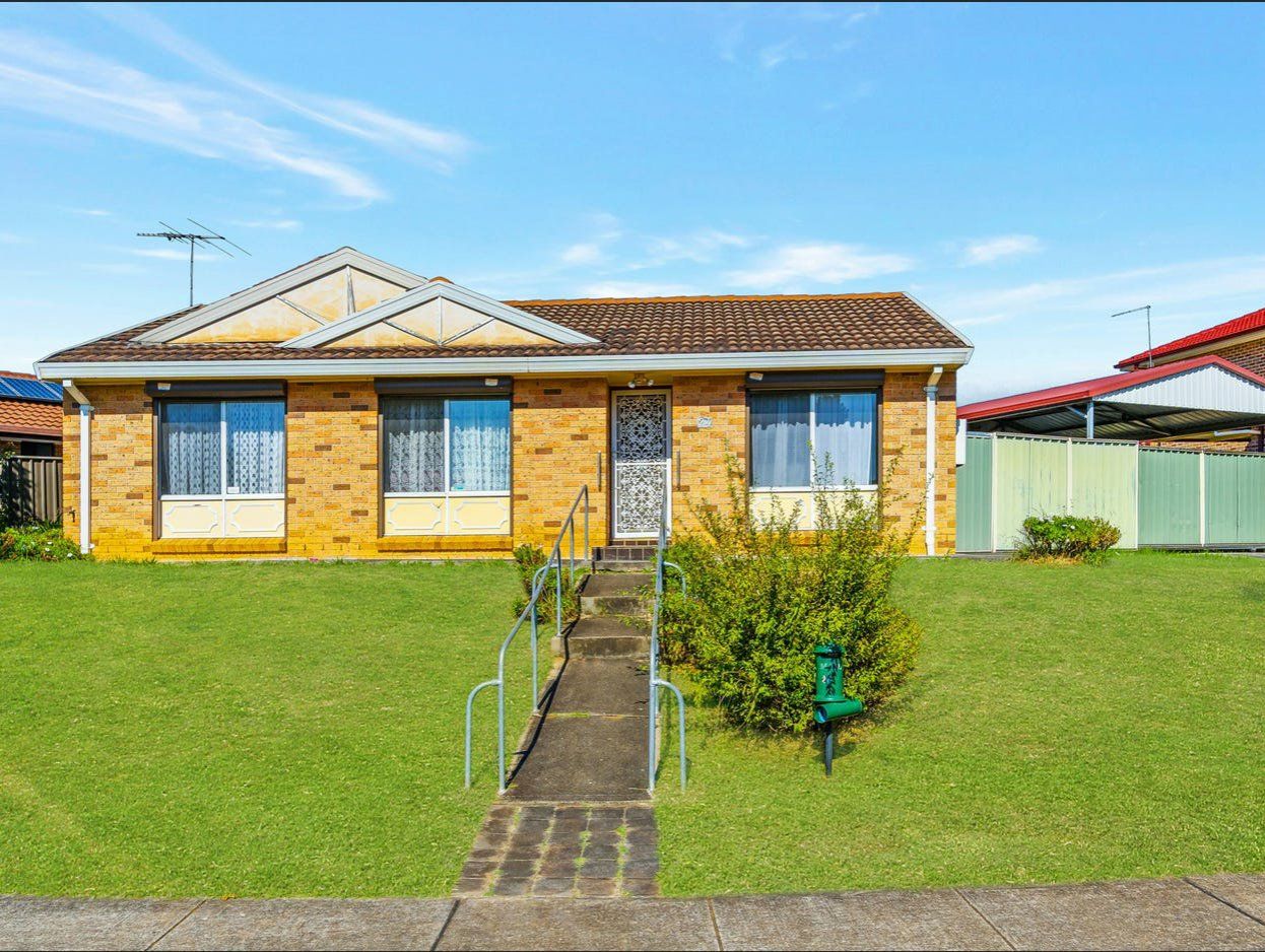 24 Gundagai Crescent, Wakeley NSW 2176, Image 0