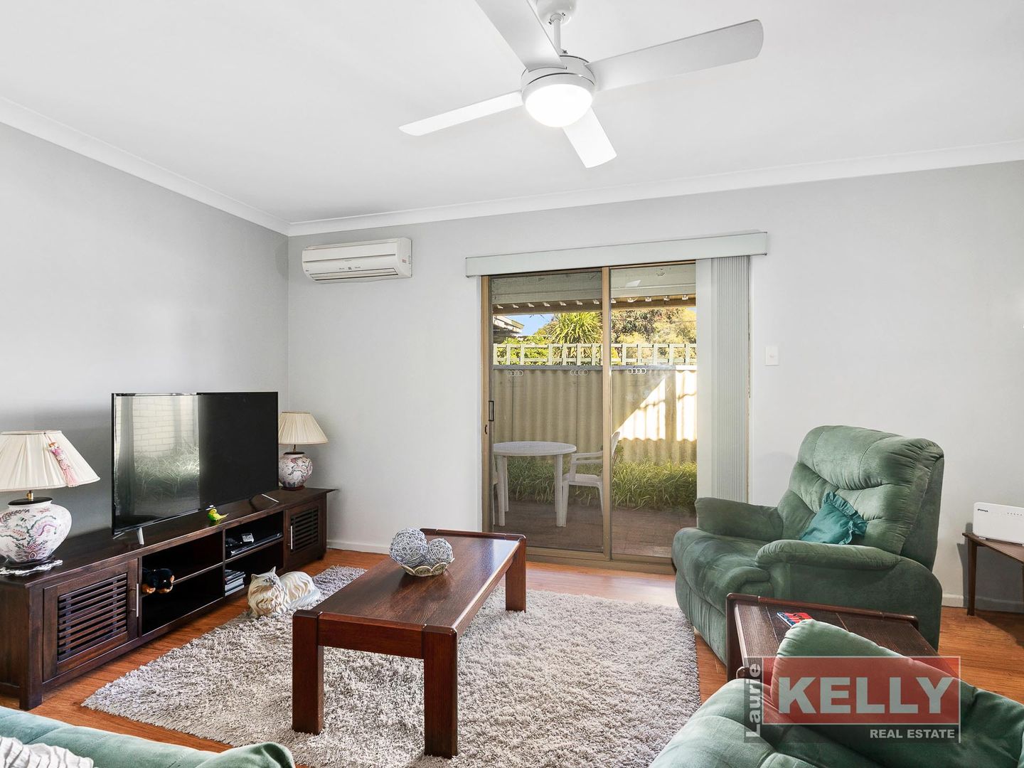 2/10 Frederick Street, Belmont WA 6104, Image 2