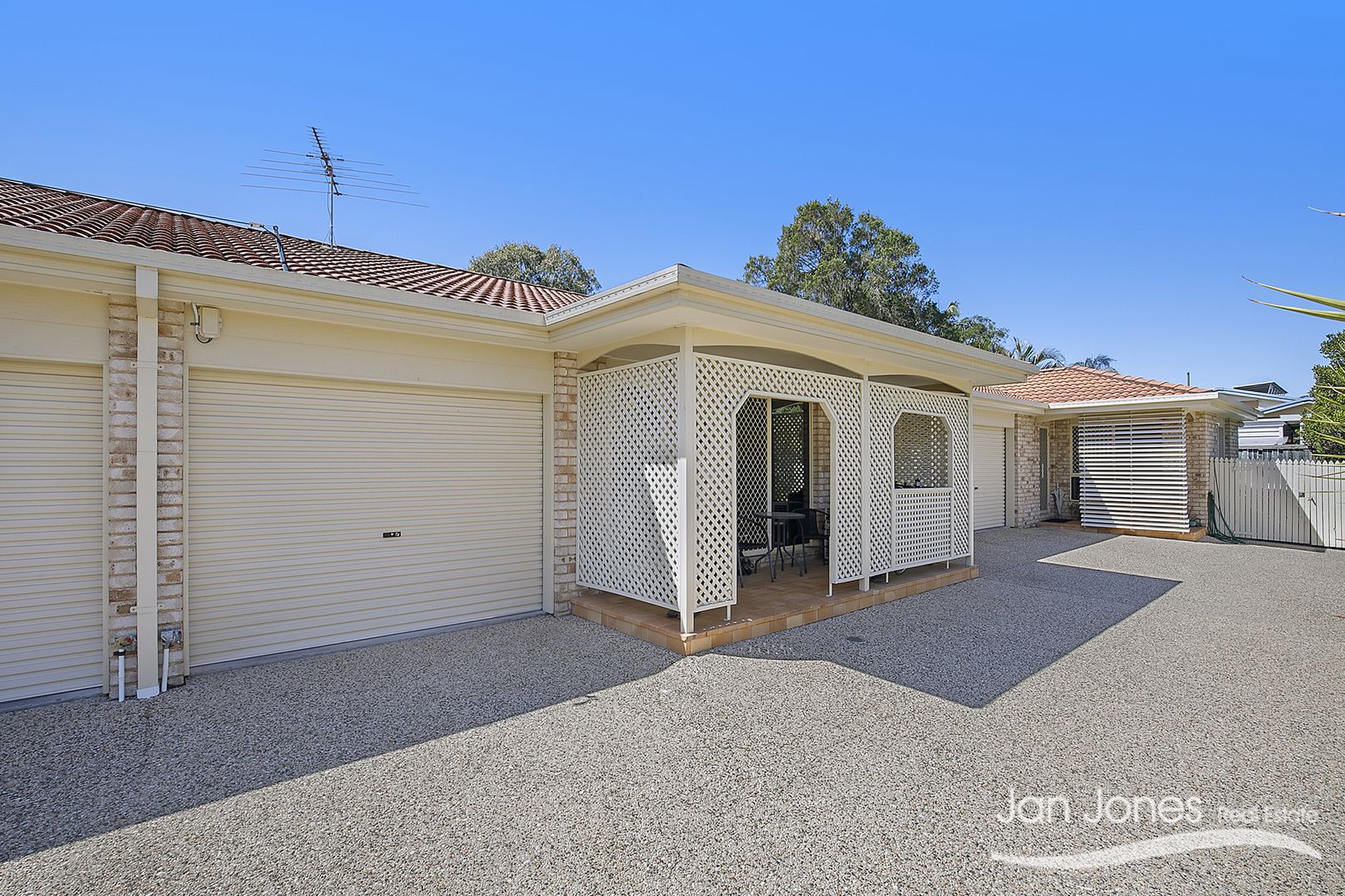 Unit 2/30 Blakeney St, Woody Point QLD 4019, Image 1