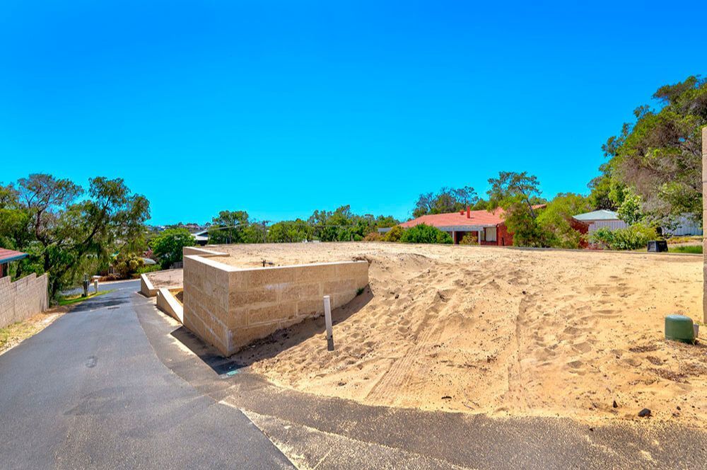 Vacant land in 13/14 Magill Street, AUSTRALIND WA, 6233