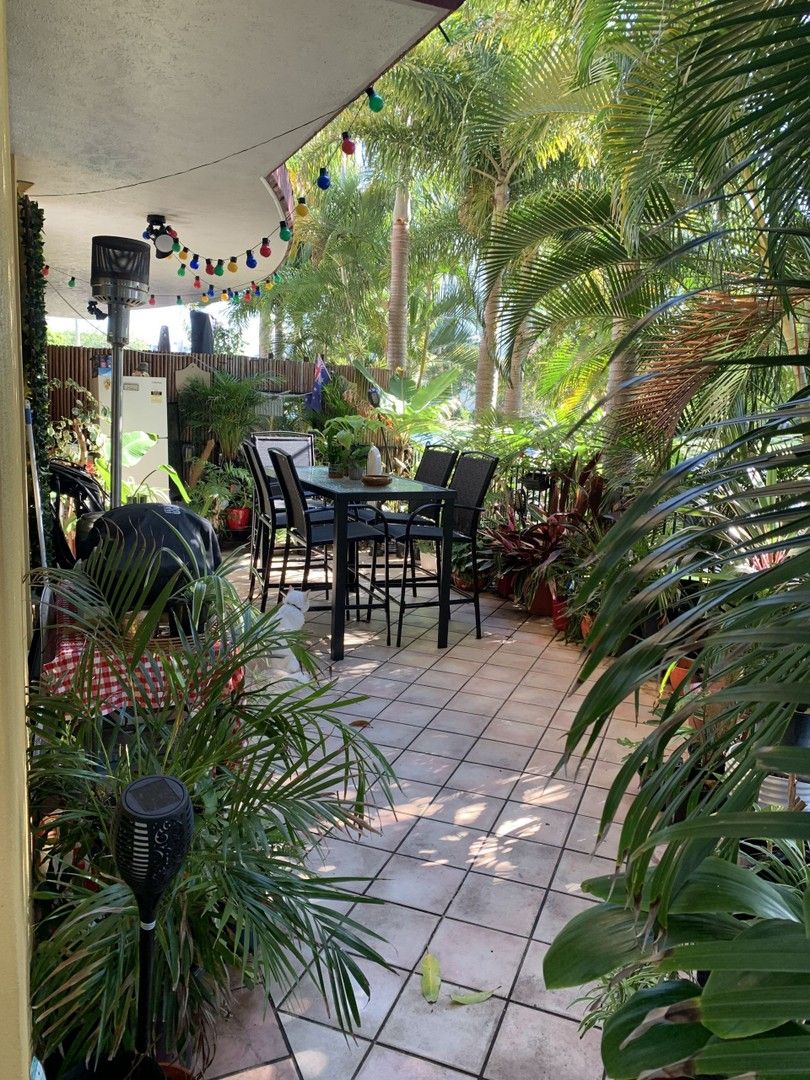 1 bedrooms Apartment / Unit / Flat in 9/10-12 Bath St LABRADOR QLD, 4215