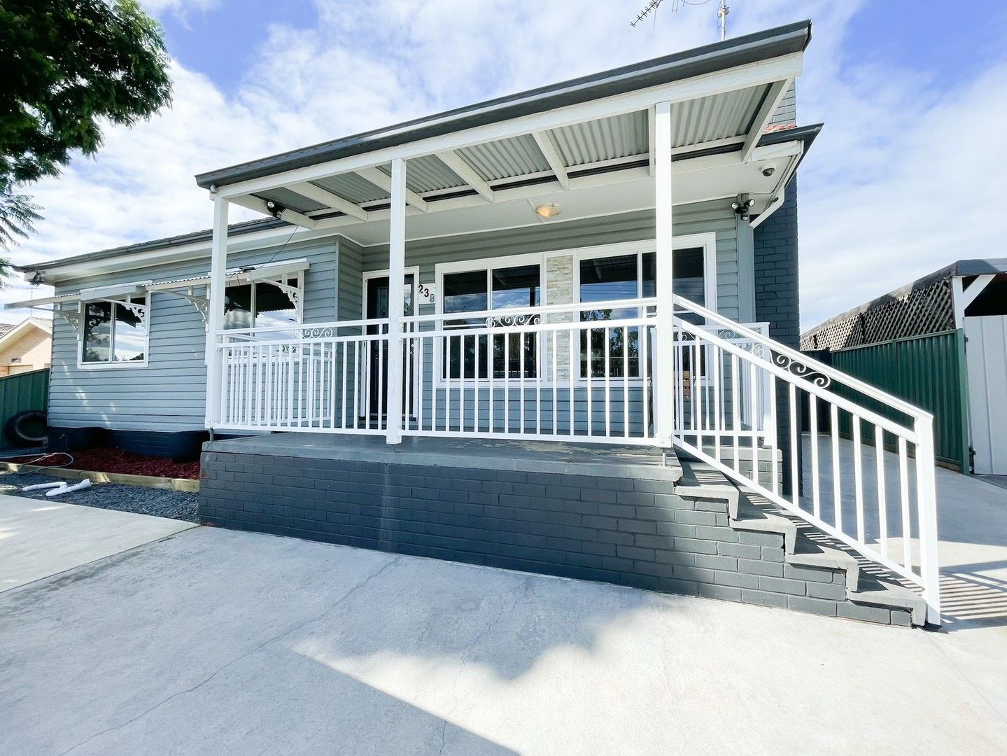 238 Camden Valley Way, Narellan NSW 2567 House For Rent 580 Domain