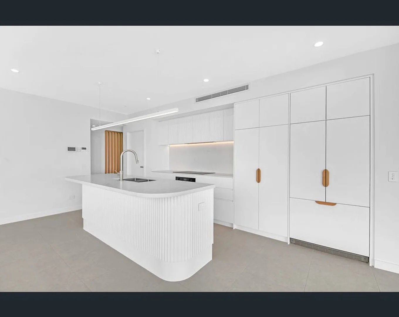 Additional image 6 of 802/4 Twenty First Ave, Palm Beach QLD 4221