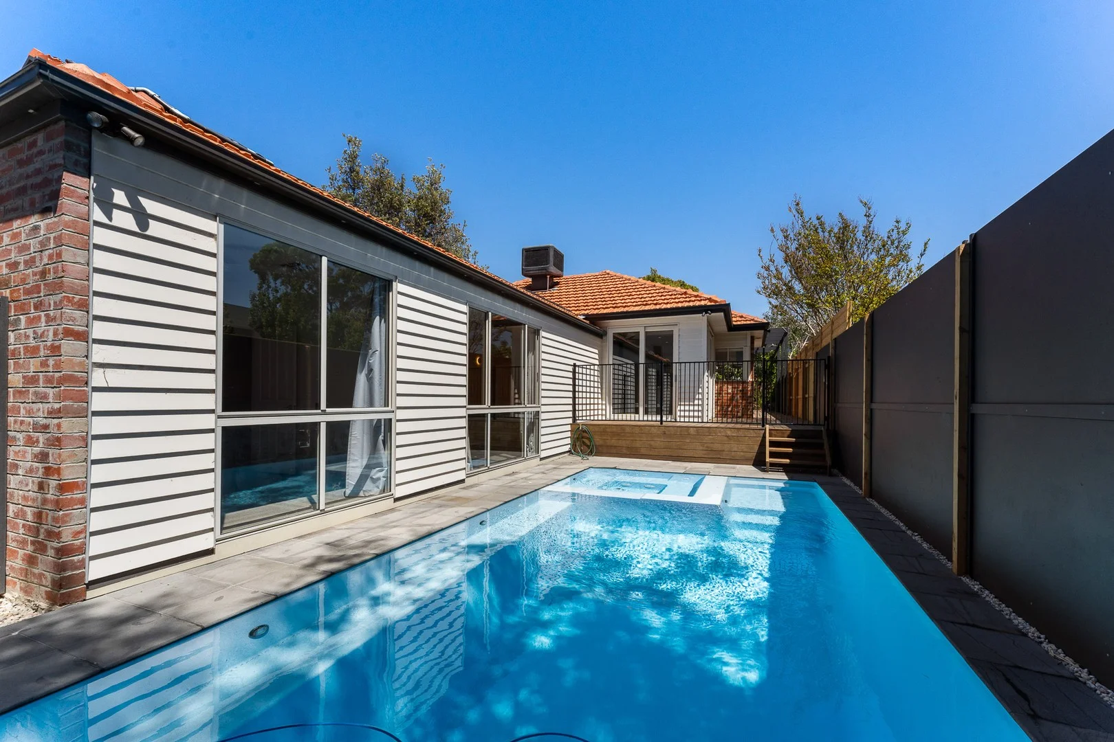 22 Surf Avenue, Beaumaris VIC 3193