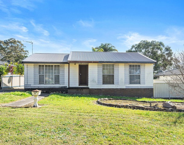 9 Evelyn Crescent, Thornton NSW 2322