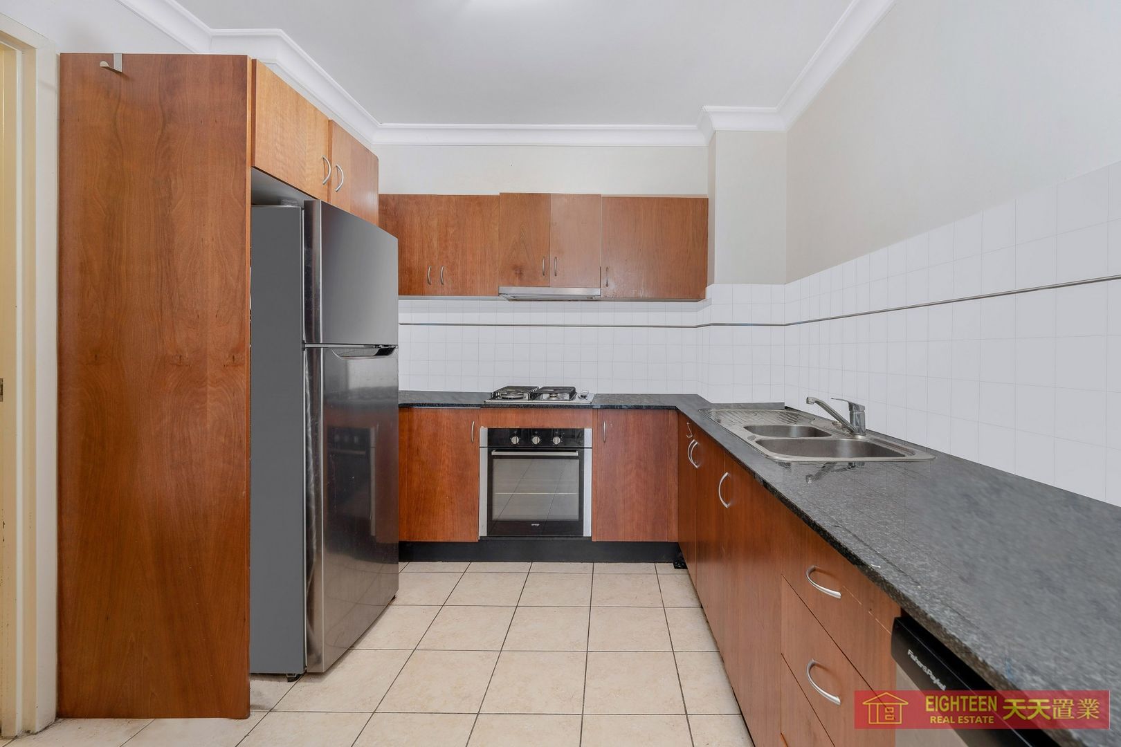 29/8-12 Market Street, Rockdale NSW 2216, Image 2