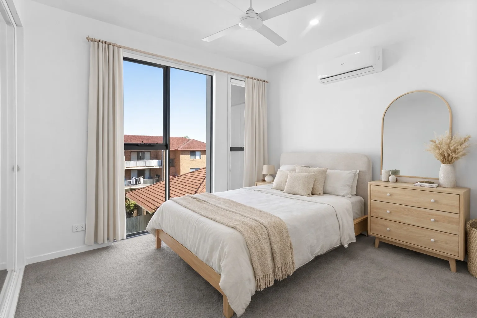 Additional image 7 of 6/24 Imperial Parade, Labrador QLD 4215