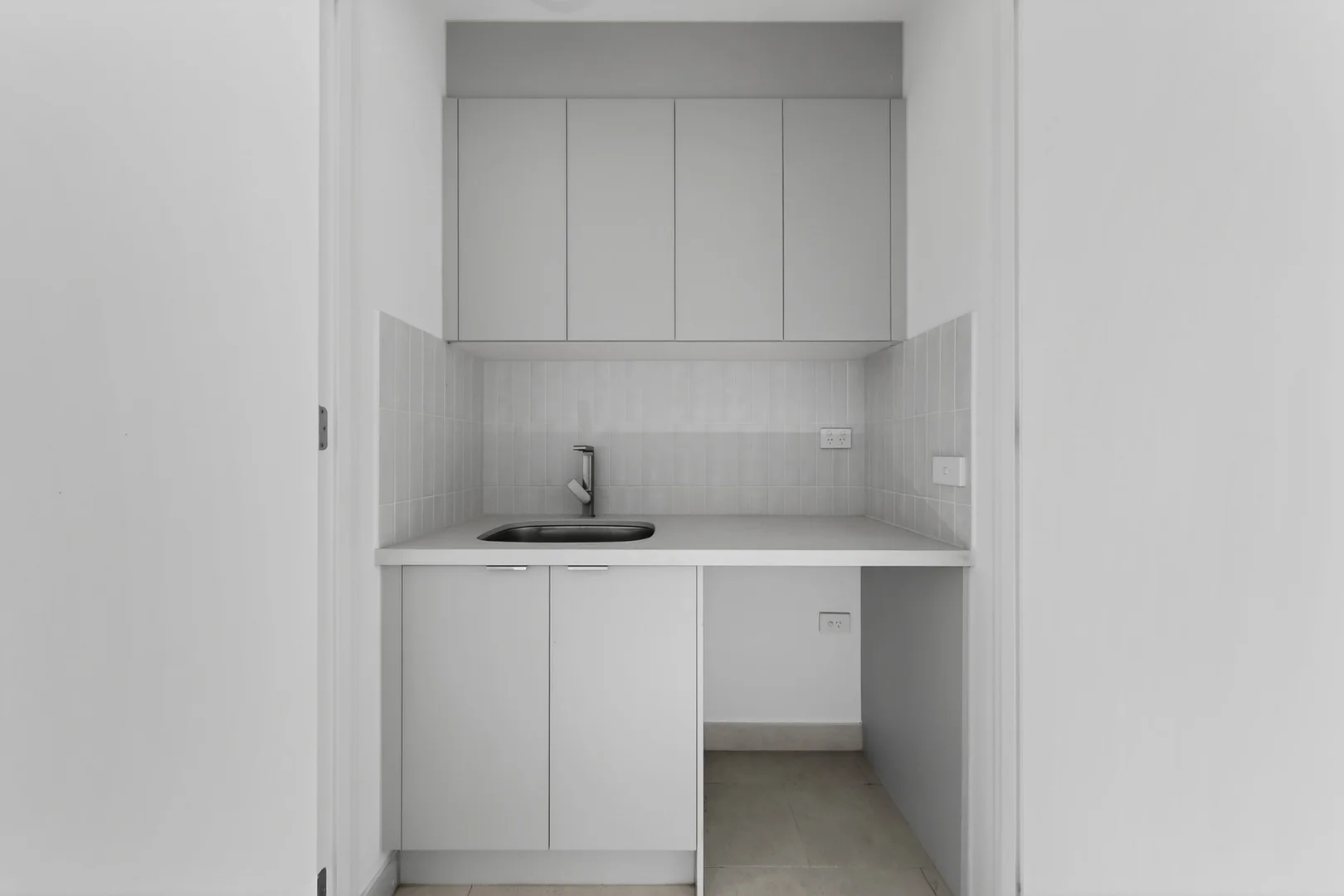 Additional image 15 of 6/92 New Street, South Kingsville VIC 3015