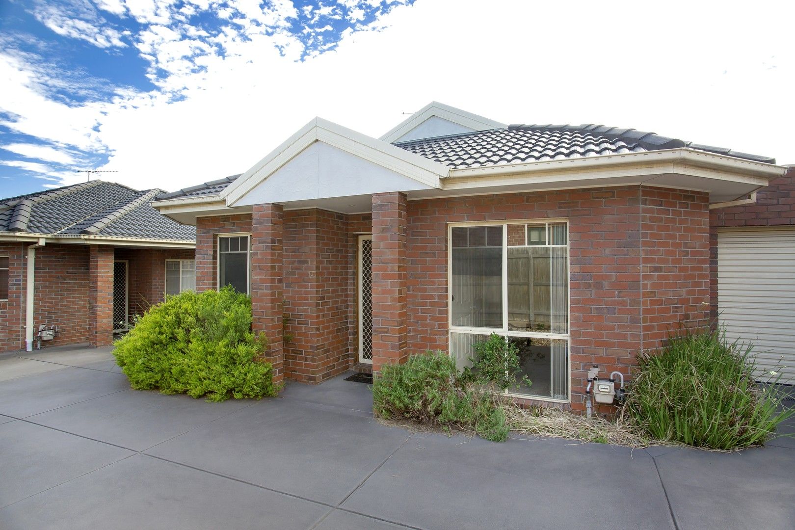 2 bedrooms Apartment / Unit / Flat in 2/9 Monckton Road BUNDOORA VIC, 3083